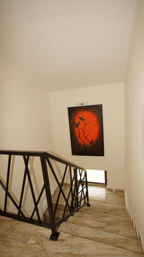 Vila Fara Nume นาโวดาริ ภายนอก รูปภาพ
